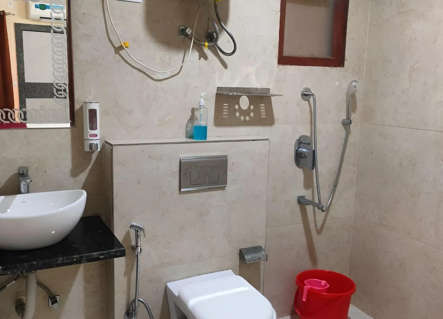 Green Vista Stays Gurgaon Hotel